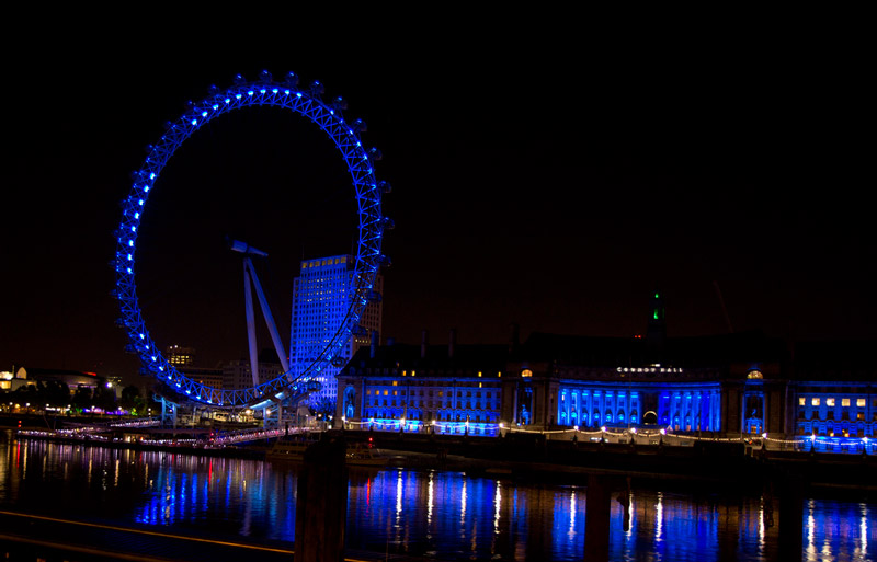 London Landmarks Lit Up - London Cyclist